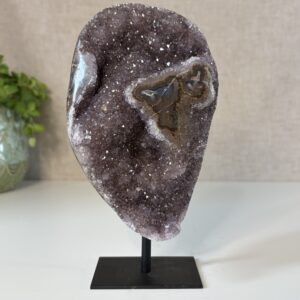 Amethist op standaard