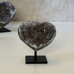 Amethist hartje op standaard 6